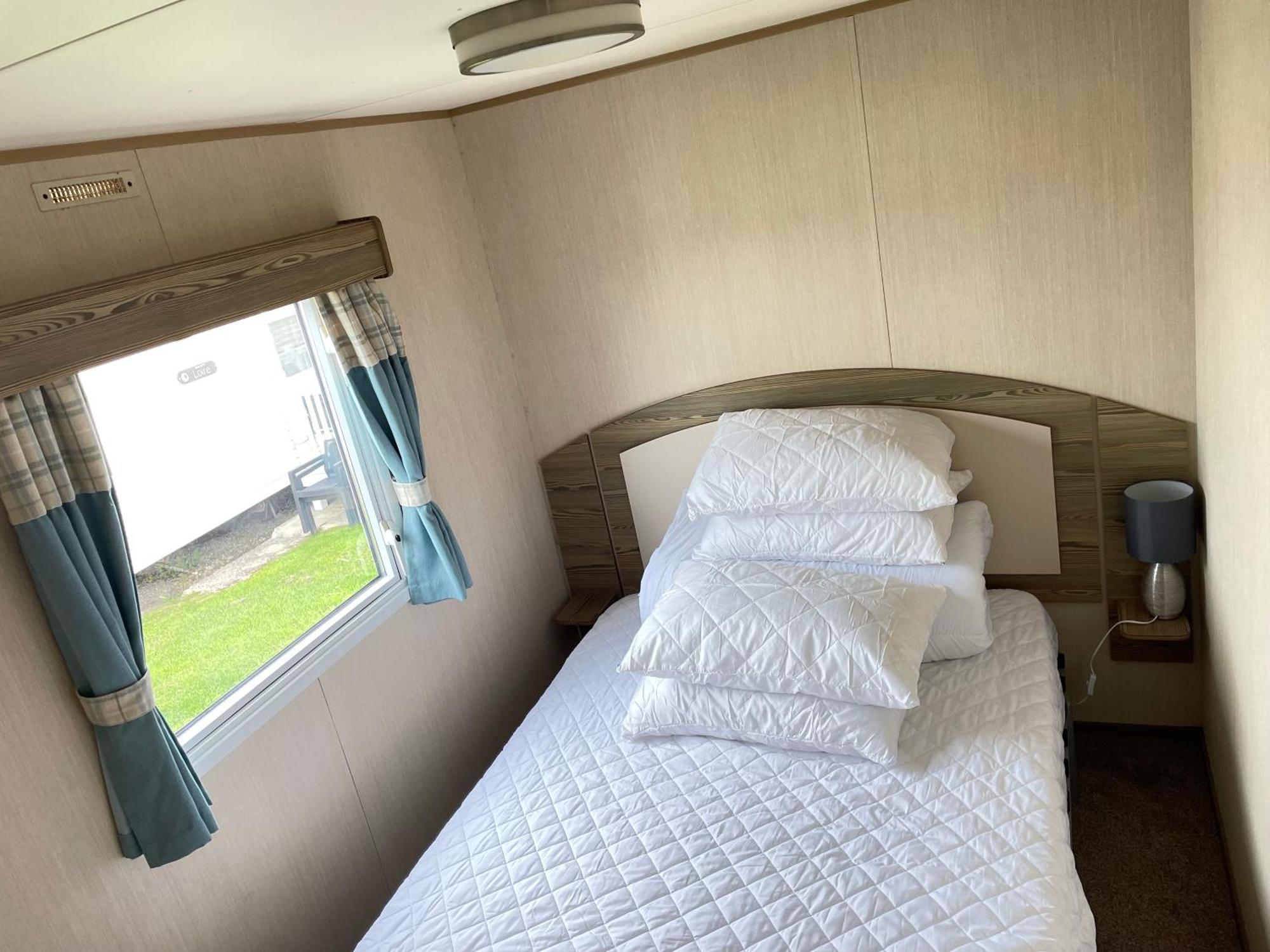 F&G Getaways Hotel Wyke Regis Eksteriør billede